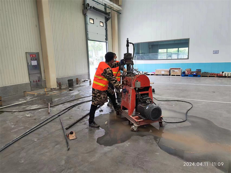 大名厂房地面下沉塌陷注浆加固施工